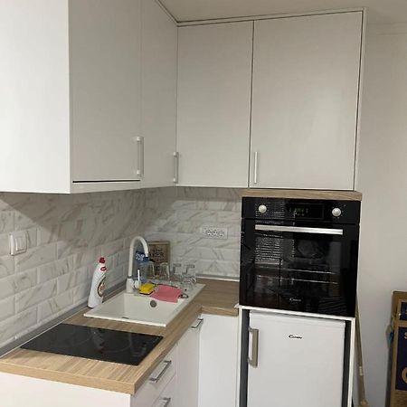 Stan Centar Ns Apartment โนวีซาด ภายนอก รูปภาพ